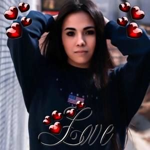 Meet your Posher, Lorena